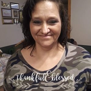 Meet your Posher, Laurel